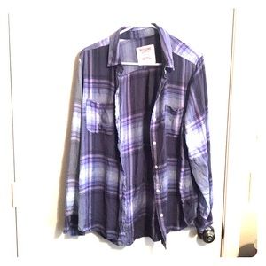 Long sleeve plaid shirt